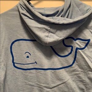 Vineyard Vines blue long sleeved hoodie.